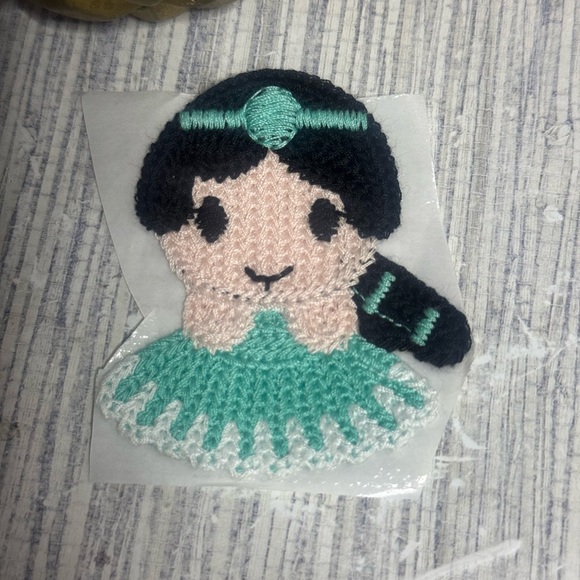 Princess Crochet 3" Embroidery Iron On Patch (pack of 2) - Picture 2 of 2